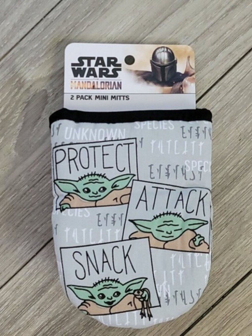 NWT - DISNEY The Mandalorian GROGU 2-pack Heat Resist Mini Oven Mitts Star Wars